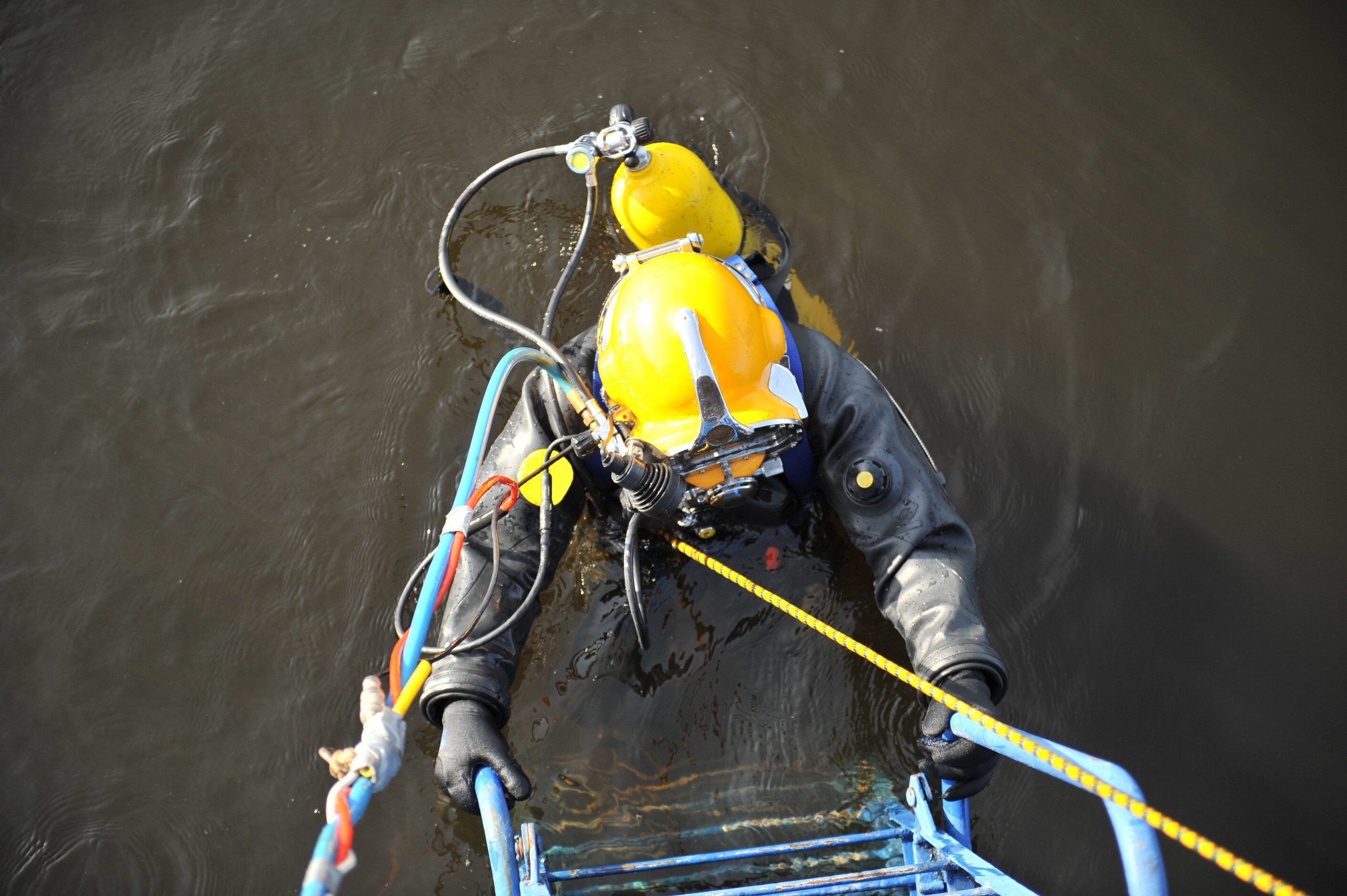 Dive Inspection Water Tank Interior Inspection